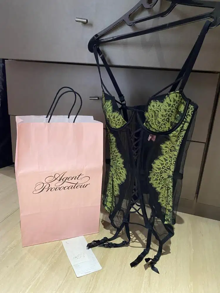 Lingerie Agent Provocateur 36C Electra Basque