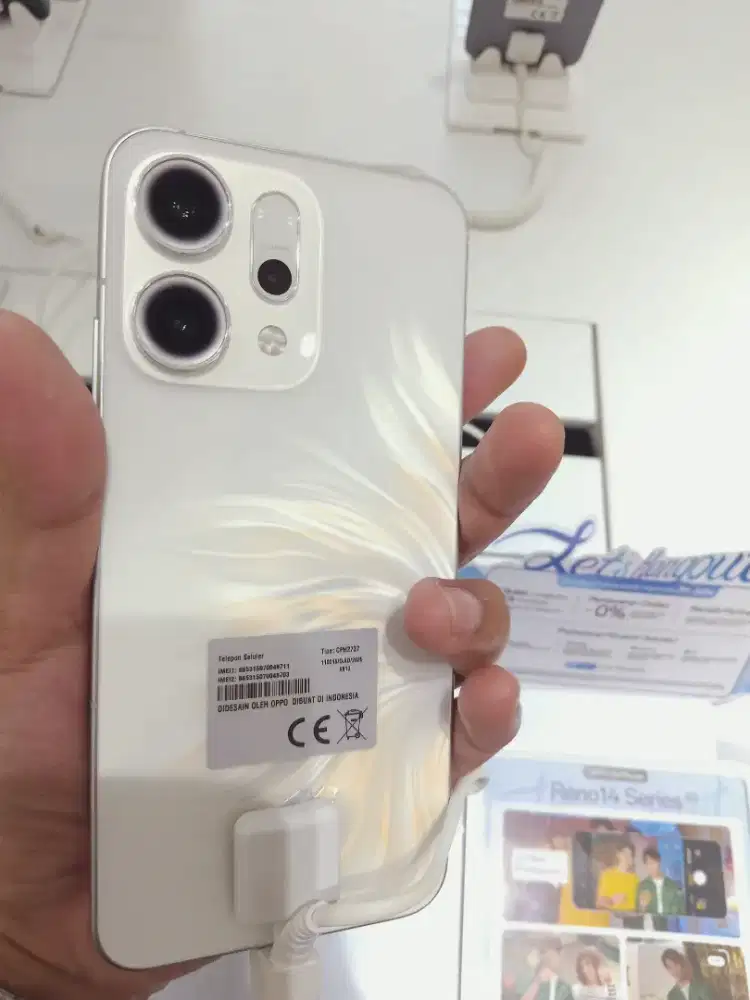Kredit hp Oppo Reno 5G ram 12/256