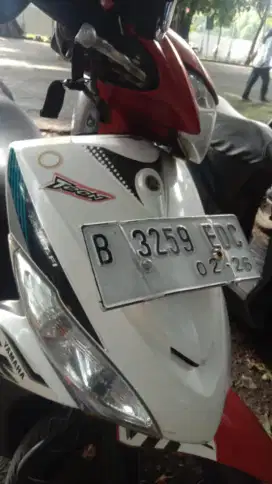 Jual yamaha mio j tahun 2014 minus stnk ilang bpkb ada 3.5 nego