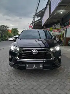 INNOVA VENTURER DIESEL AUTOMATIC 2022 HITAM