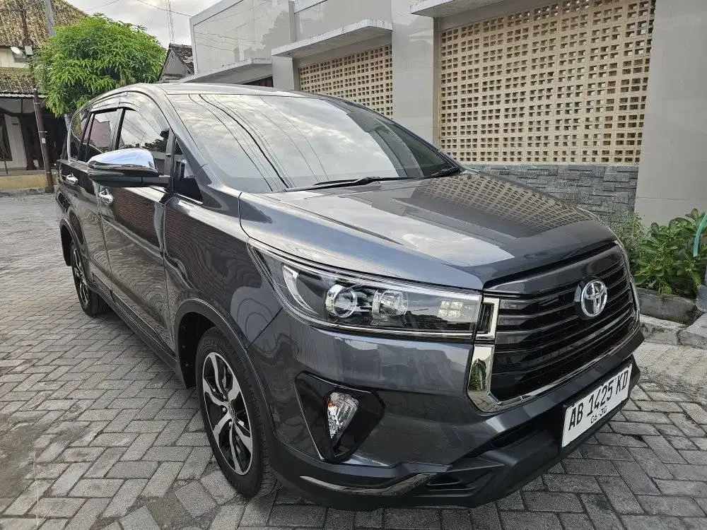 Venturer Diesel AT 2022 Km 43Rb Kunci Serp Lengkap