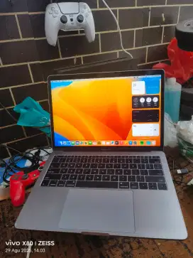 MacBook Pro 2017 Normal Siap Pakai Pastinya