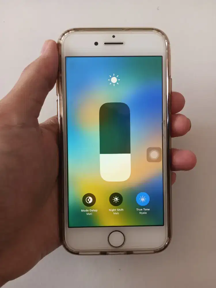 iPhone 8 64GB Putih – Mulus, Baterai 100%