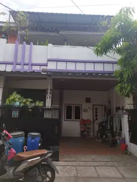 Rumah dua lantai dijual beserta isinya diperumahan duta harapan bekasi