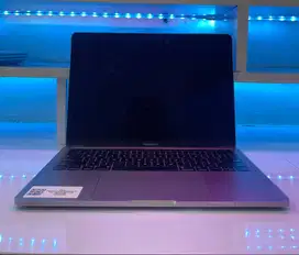 FLASHSALE! MACBOOK PRO 2018 16/256 GB
