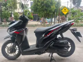 (DP 900)‼️ Plat B TangKot Vario 125 CBS Hitam 2023 Cash / Kredit
