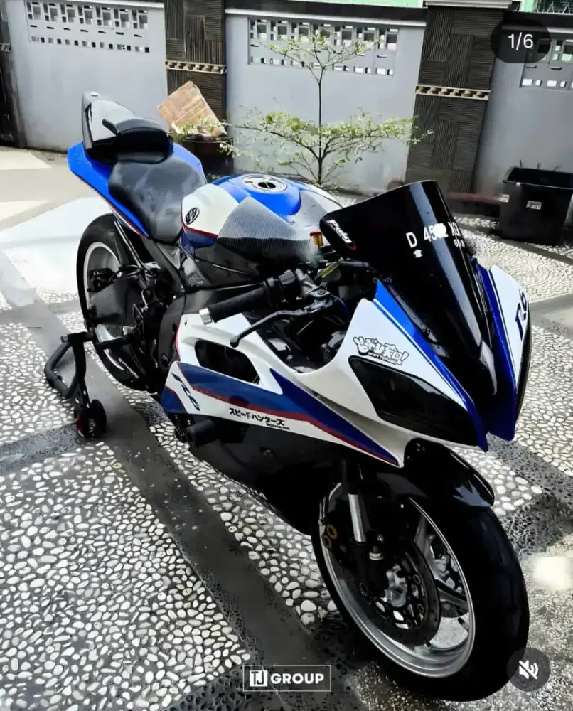 FOR SALE!! YAMAHA R6 2010