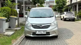 MOBIL LANGKA !!! HONDA FREED PSD AT 2012 MATIC MODEL 2013 FACELIFT