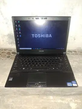 Toshiba Portege R930 Core i5-3320M Ivibridge Gen 3 Ram 4Gb HDD 500Gb