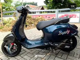 FOR SALE!! VESPA SPRINT 2017