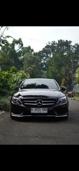 Mercedes-Benz C300 2018 Bensin