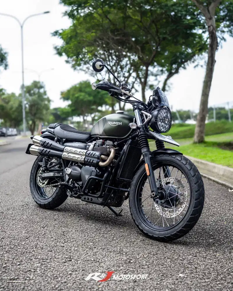 (Full Paper) Triumph Street Scrambler 900  2021 Hijau KM 900an