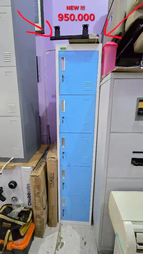 LOCKER PENYIMPANAN 5 PINTU BESI