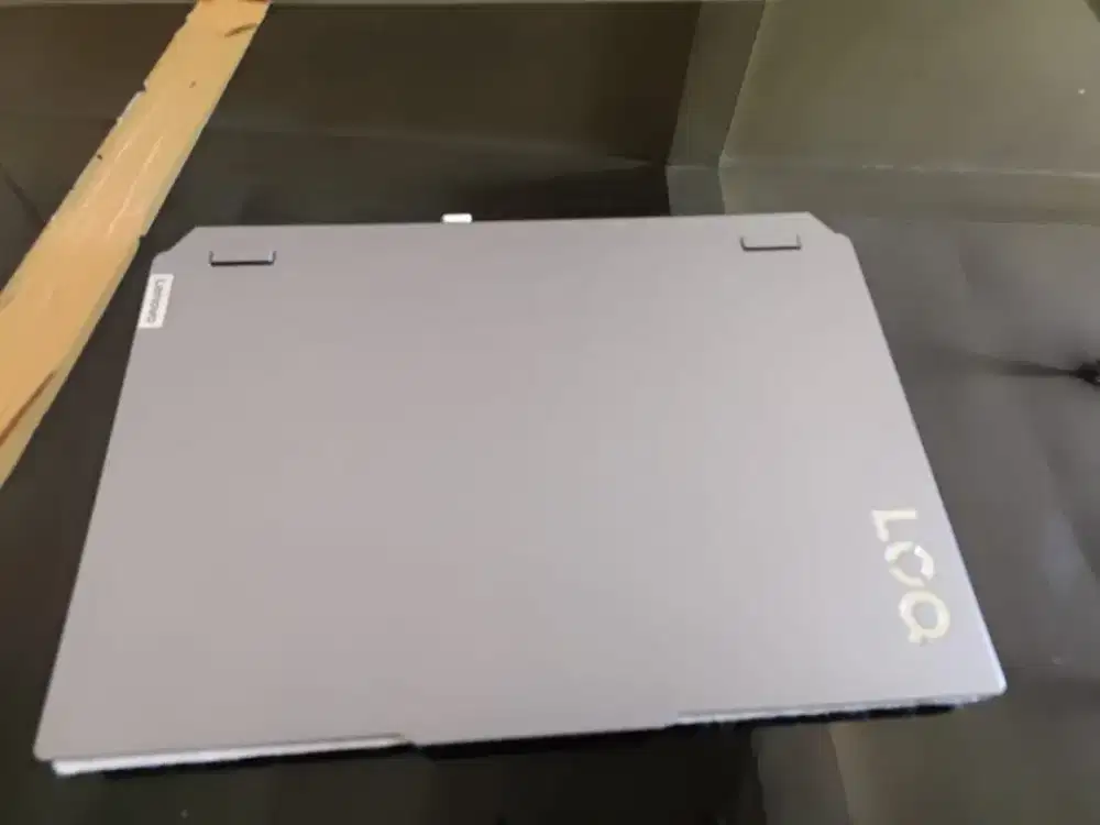 Lenovo loq 15arp9