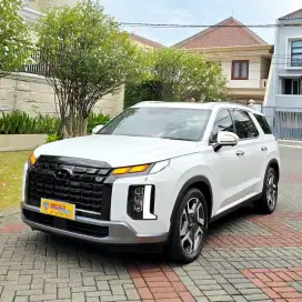 Km 4.000 Hyundai Palisade signature 2.2 at like new