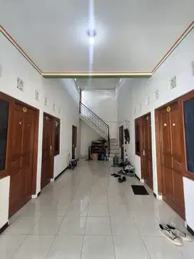 JUAL KOS KOSAN 12 KAMAR KAMAR TIDUR DALAM MURAH DI KAMPUS UNS SOLO