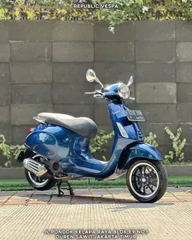 DIJUAL CEPAT PIAGGIO VESPA PRIMAVERA S150 IGET ABS Th 2022 Warna Biru