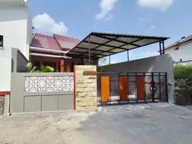 RUMAH SIAP HUNI TANAH LUAS DI MAGUWOHARJO SLEMAN