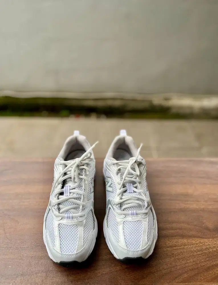 NEW BALANCE 530 MR530EMA WHITE METALLIC SILVER