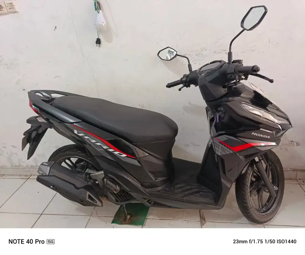 Jual beli vario 125 th2023 seberang warung mas bro hairi motor bjm