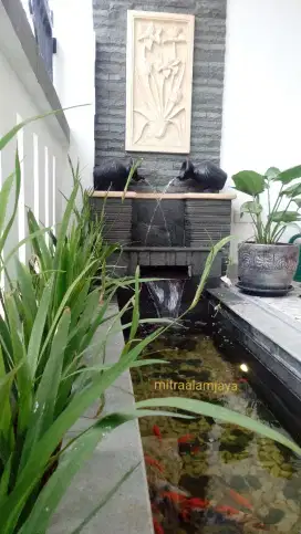 Konsol/sikuan beton, kolam minimalis, pagoda/air mancur
