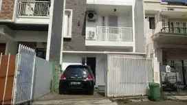 Disewakan Rumah Cluster strategis di Jagakarsa