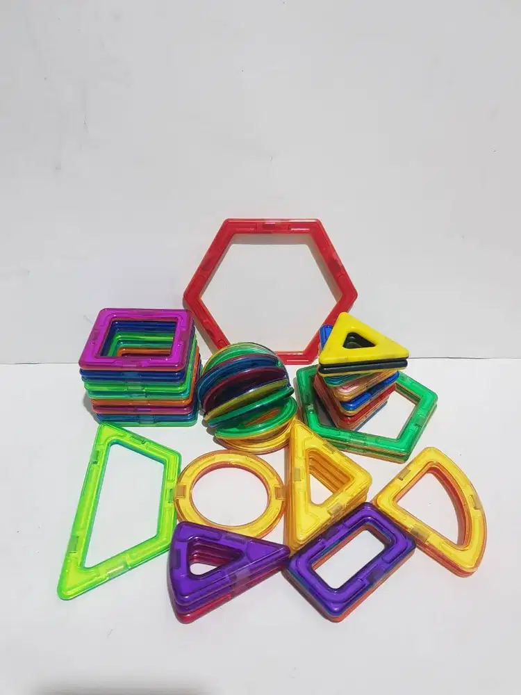 mainan magnet susun magnetik building block
Edukasi seni susun susun