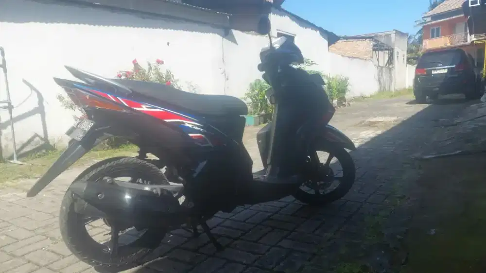 YAMAHA XEON 125 THN 2010