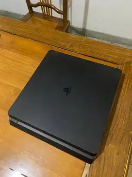 JUAL PS4 SLIM PRO 1TB MULUS