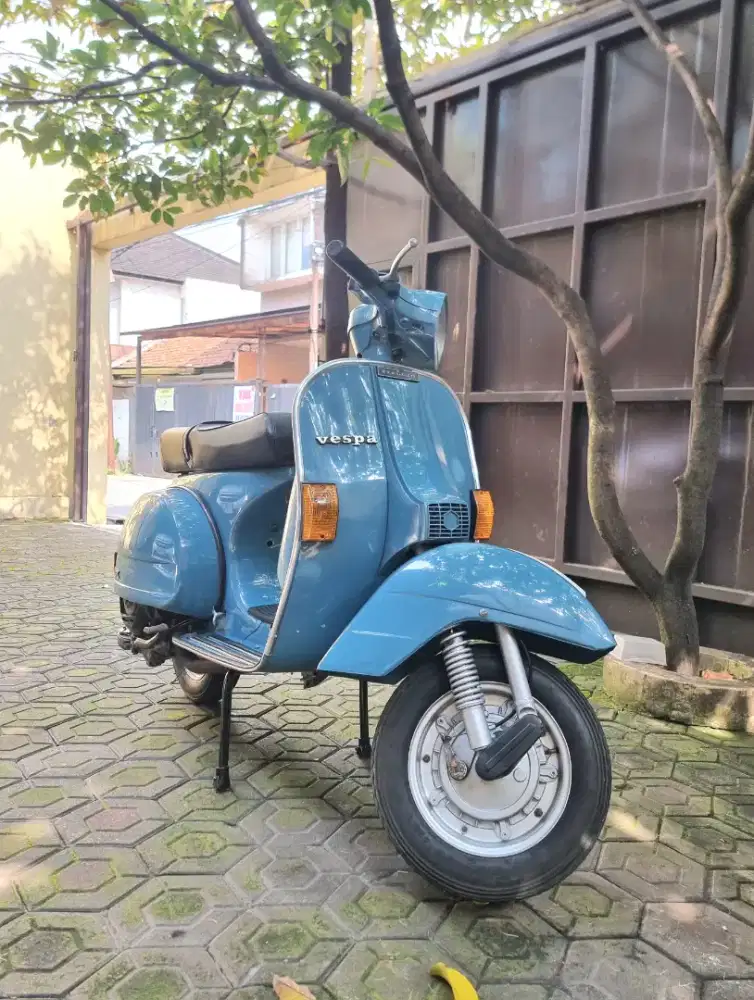 VESPA PX 1981 FULL RESTORASI LENGKAP BAGUS