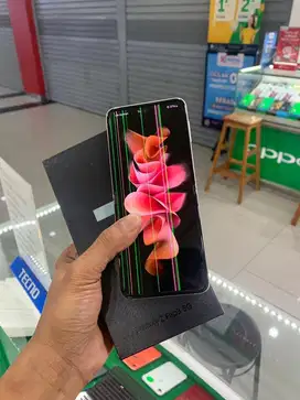 Samsung zflip 3 8/128gb 5G sein minus lcd garis