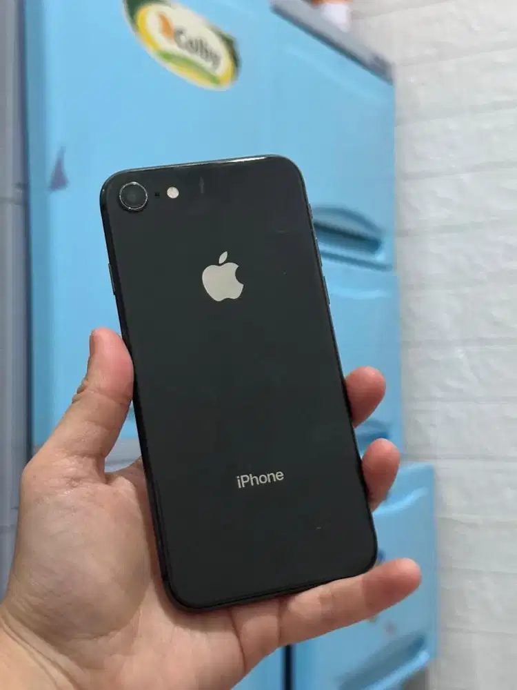 iphone 8 64gb no minus hitam