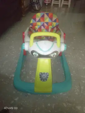 Baby Walker (BABYDOES)