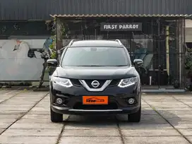Nissan Xtrail 2.5 CVT Automatic Hitam 2016