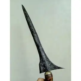 Keris sepuh tilam sari pedaringan kebak asli pusaka Jawa kuno