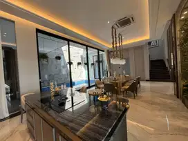 Rumah Mewah Private Pool New Gress Grand Island Pakuwon City