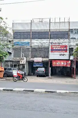 Ruko Ciledug Raya, Kreo, Strategis