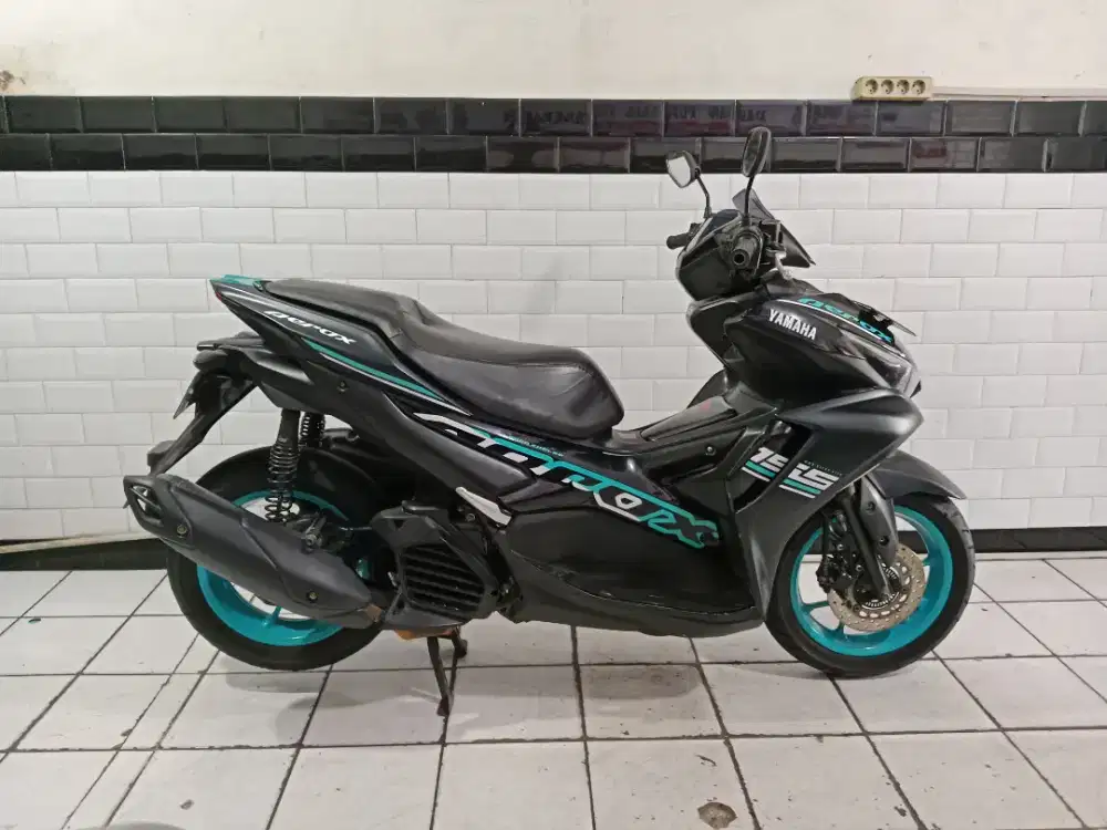 Yamaha aerox new tahun 2021 bagus