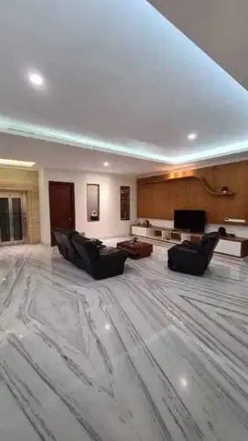 Rumah Minimalis Mewah Siap Huni SHM di Pakuwon Indah