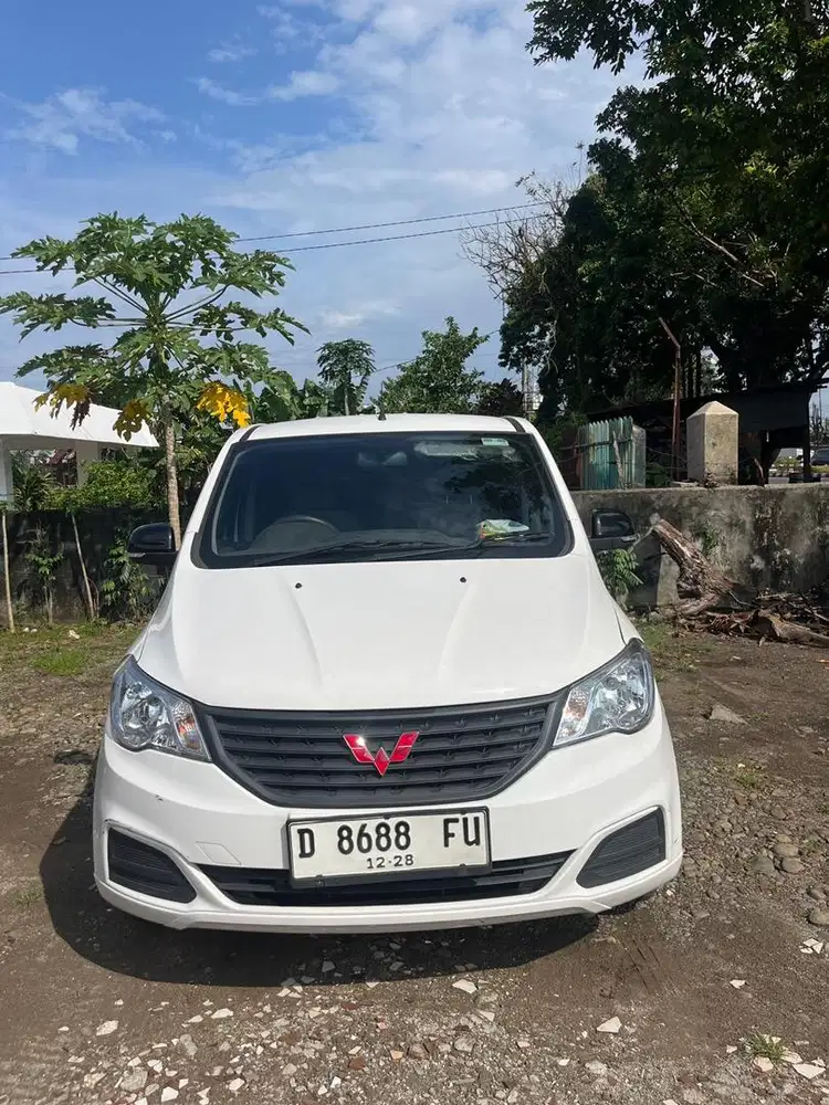 WULING BLINVAN FORMO 1.2