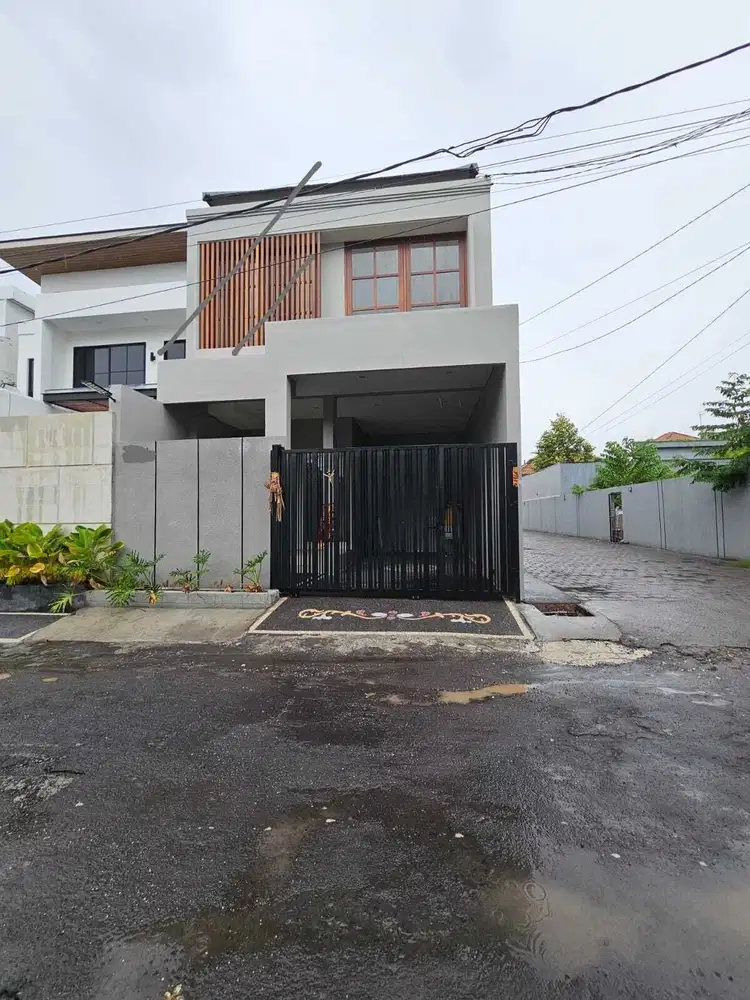 Disewakan Rumah 2 lantai Moh.Yamin-Renon
