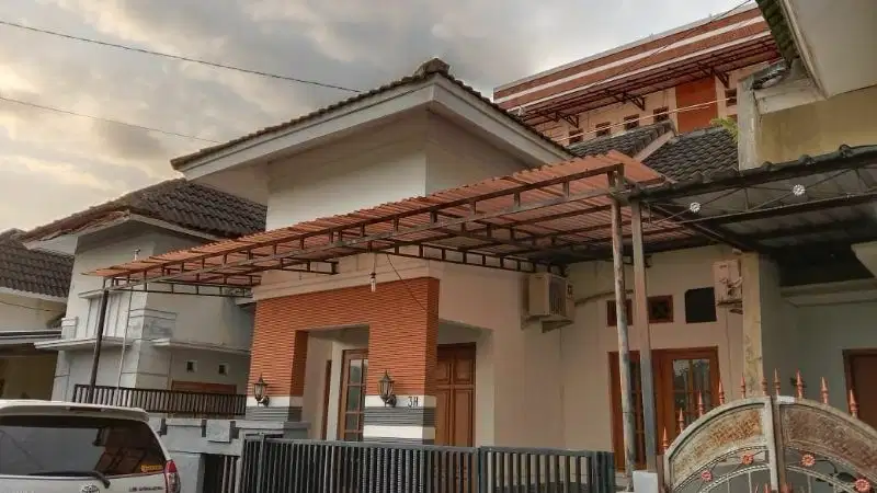 Di sewakan rumah dlm perumahan dekt Rs condongcatur