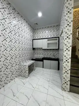 Wilson Rumah siap huni lokasi bagus dekat ke jalan raya poris indah