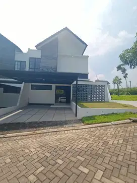 DISEWAKAN RUMAH 2 LANTAI MURAH THE MILES BSB CITY SEMARANG