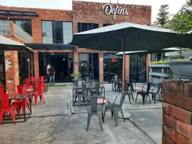 Disewakan Tempat Usaha Ex Cafe di Kavling DPR Termurah di Sidoarjo
