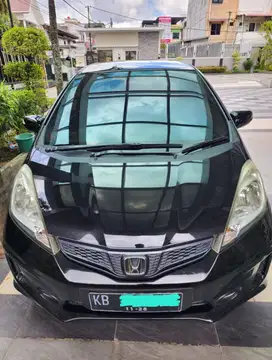 HONDA JAZZ RS (2012)