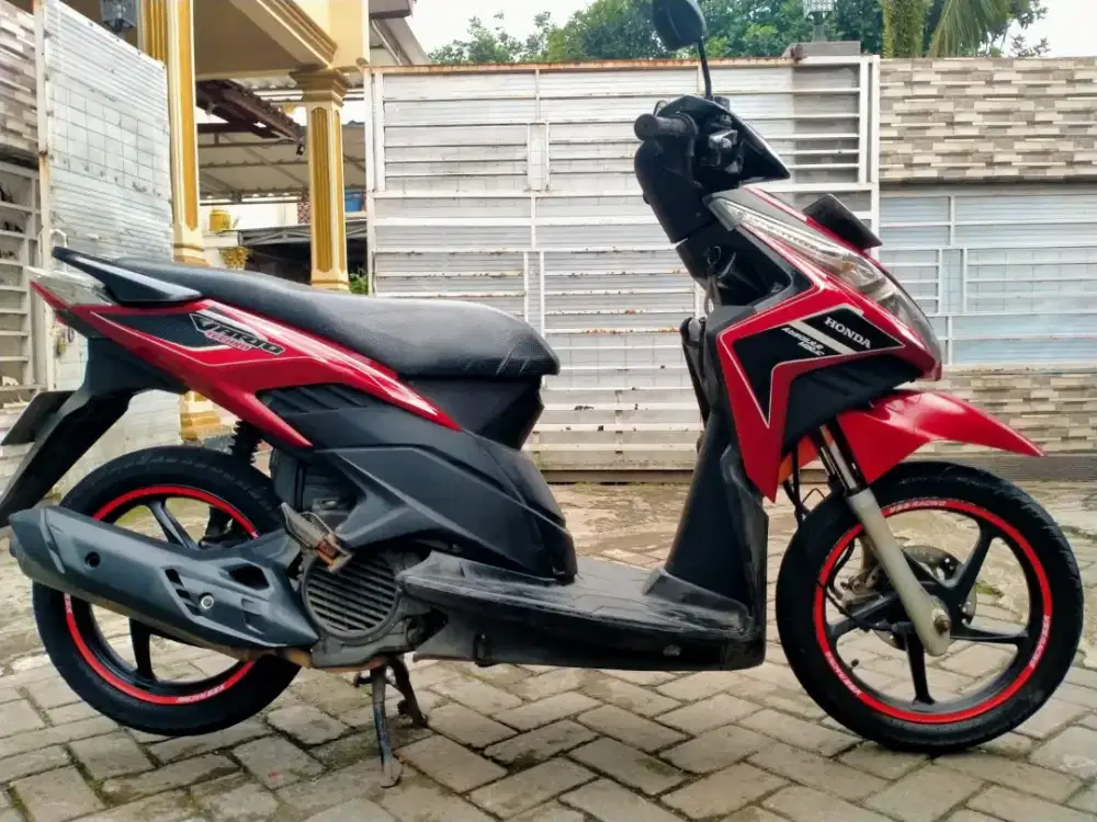 Honda Vario techno pajak hidup lengkap sehat keterangan detail dibawah
