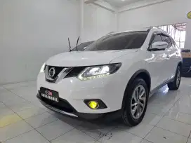 NISSAN XTRAIL 2.5 A/T, 2014
