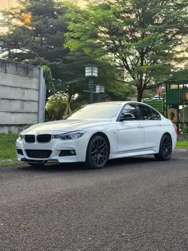 BMW F30 320i Sport Mod M-Perf