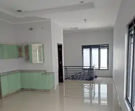 Ruko Taman Kopo Indah III Bagus 2 Lantai Siap Pakai Akses jalan besar